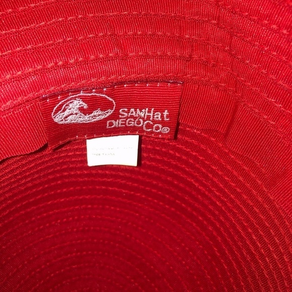 Bundle Of Two Bucket Style Hats Womens Vintage Polyester Red Cream - Picture 2 of 13